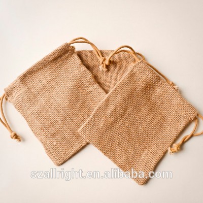 Burlap Bags , Natural jute Drawstring Sack, Rustic Gift Bag Wedding Favor